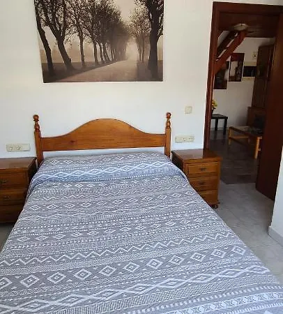 Piso Familiar, Terraza, Piscina Салоу