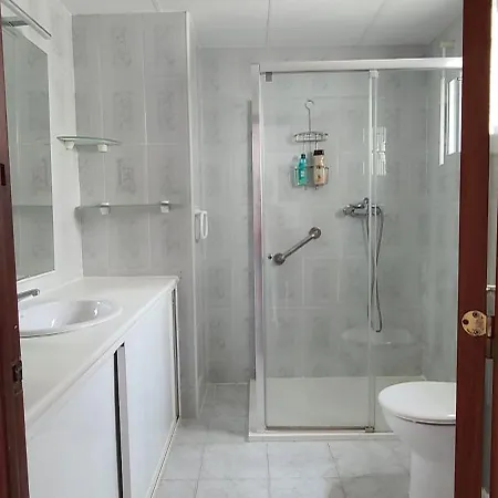 Piso Familiar, Terraza, Piscina * Салоу